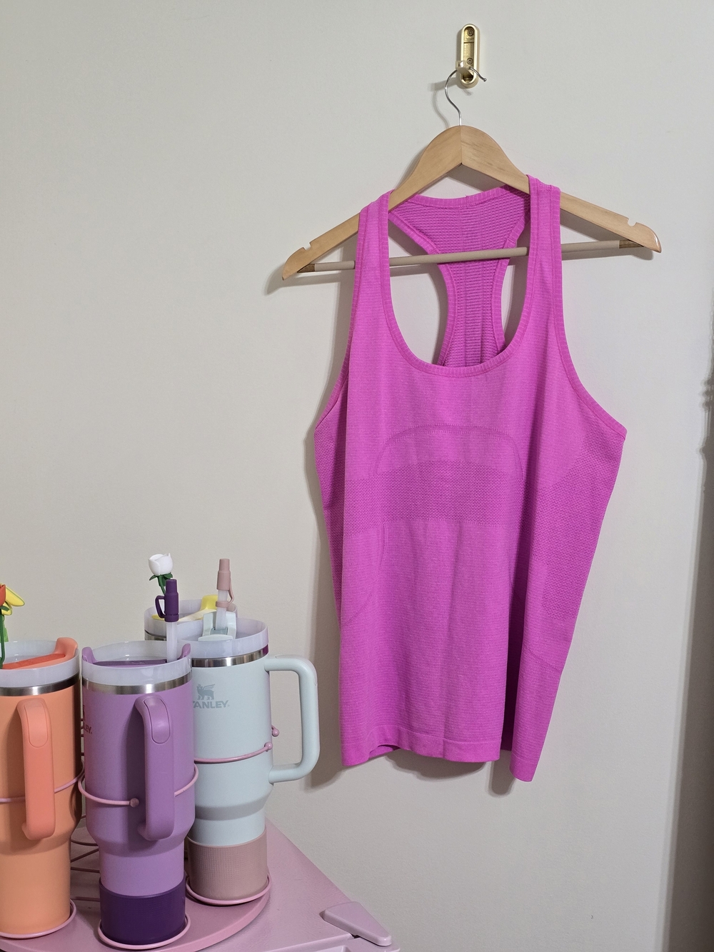 Lululemon Swiftly Tech Short Sleeve Crew *Hip Length Size 12